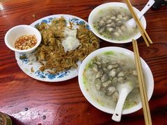-建国蚵煎蚵面