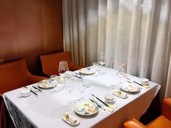 -皇冠明珠鱼翅楼(水上公园店)