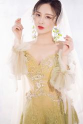 -onlygirl摄影美学馆高端定制(江滩店)