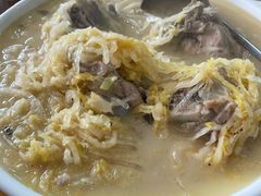 -鹤乡东北菜(崮山路店)