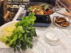 -霄汉牛三鲜湖北砂锅菜(万松园2店)