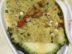 菠萝咖喱海鲜炒饭-隆隆金大茶楼(地王广场店)