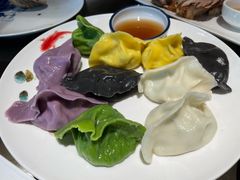 五味海鲜水饺拼盘-东莱馋房(陆家嘴店)