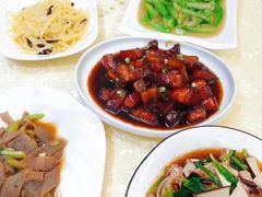 -优护优家Ucare月嫂育儿嫂陪伴师(静安店)