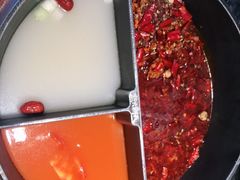 -热火朝天鲜切牛肉火锅(南强街巷店)