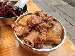 -陈老添美食店(宝华路店)