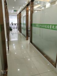 -苗医生专业祛痘·皮肤管理