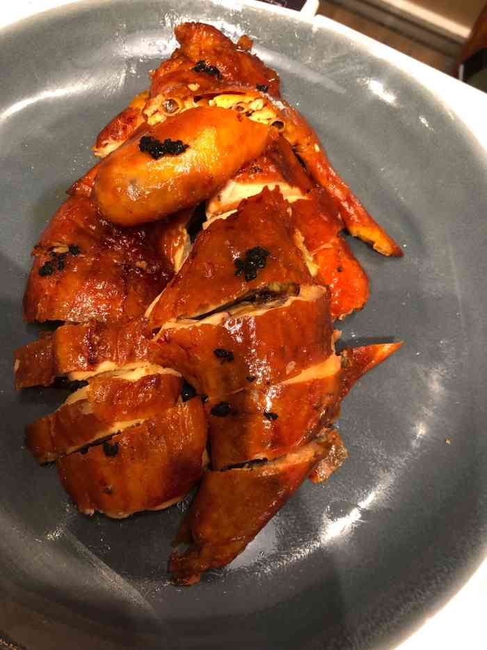 港丽餐厅(百联西郊购物中心店)