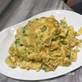 来过这经纬街的这家老昌春饼很多次了  环境还可以