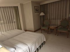 -成都绿洲大酒店(春熙路太古里店)