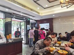 大堂-毛华美食(清扬路店)