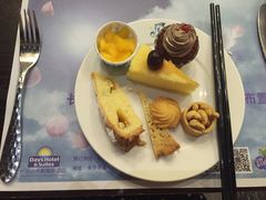 -小天鹅戴斯酒店鲸鲨百汇创作料理
