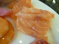 三文鱼-华凯华美达广场酒店自助餐厅