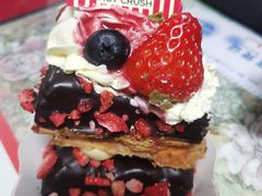 -HOT CRUSH趁热集合·现烤面包(上海环球港店)