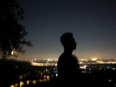 -鬼笑石后山停车场