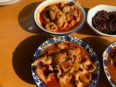 -邱芳粉店(迎宾大道旗舰店)