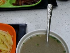 -老凌记广东烧鹅饭(宝利金店)