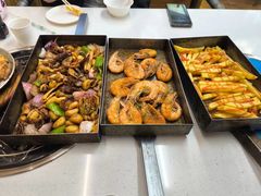 -老东镇啤酒屋海鲜加工·蒸汽海鲜·海鲜烧烤(台东店)