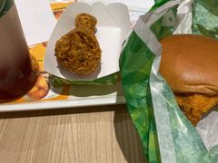 -德克士(中心医院店)