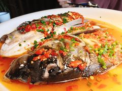 老坛剁椒蒸有机鱼头-举炊·寻湘记·新鲜现炒(临平西子国际店)