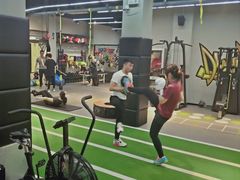 -Freedom Fitness私教健身俱乐部(徐虹北路店)