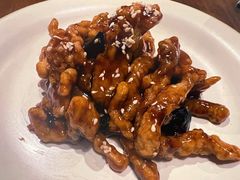 -肆海小川菜酒馆Wine Bistro (青年路店)