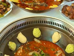-丹水桥地锅鱼·翘嘴鲌·地方特色全鱼宴(丹江口大坝店)