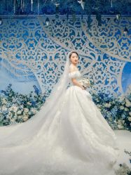 -伯瓷皇后婚纱艺术空间