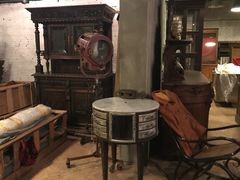 -席娜卡琳火车铁道夜市