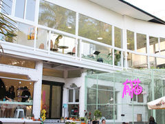 -有猫主题·治愈系猫咖(曾厝垵店)