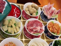 -沸炉重庆老火锅(军事博物馆店)