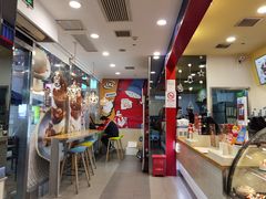 -DQ·蛋糕·冰淇淋(大宁国际商业广场店)