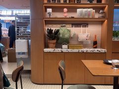 -檗谷·面包·咖啡·轻食(华贸天地店)