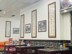 -牛一嘴·兰州牛肉面·大盘鸡(财富中心店)