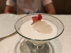 燕窝鲜奶冻-金悦轩海鲜酒家(拱北店)