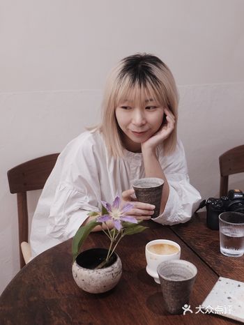 忍忍咖啡｜i人们狂喜的日系侘寂风新店
