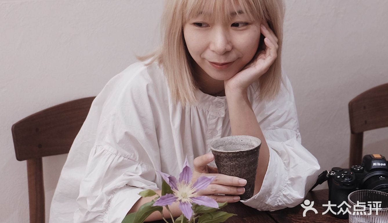 忍忍咖啡｜i人们狂喜的日系侘寂风新店