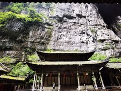 -龙水峡地缝景区