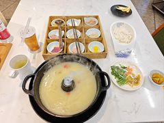 -飞虎过桥米线(翠湖店)