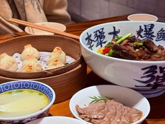 -李犟大爆鳝面·手工蟹黄包(湖滨西湖店)