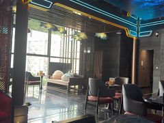 -屋有岛沉浸游戏旗舰店(中山公园店)