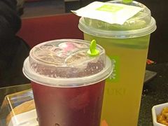 霸气山楂草莓-奈雪的茶(市百一店)