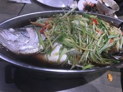 -The Dishes Seafood & Restaurant