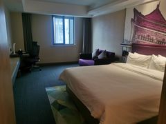 -西安钟楼北大街希尔顿欢朋酒店