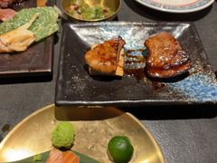 -铭牛烧肉·和牛海鲜自助(高新月牙湖店)