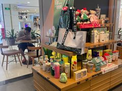 -星巴克(广州中华广场B1层店)