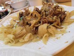 -鹏城人家海鲜酒家·23年老字号(较场尾店)
