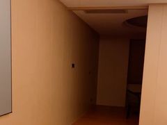 -麓湖国际水疗