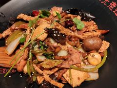 -风光老灶麻辣香锅(大成路翠微百货店)