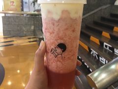 芝士莓莓-喜茶(上海正大广场店)